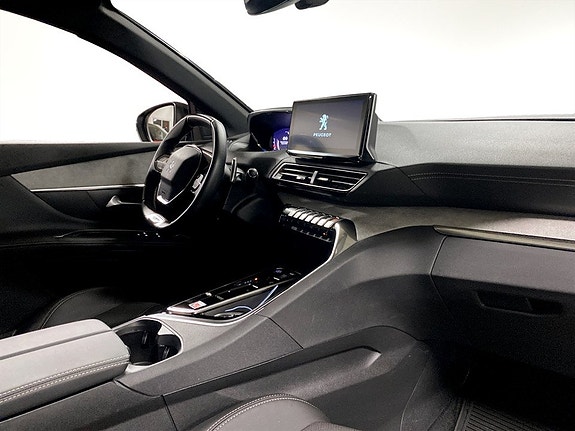Peugeot 5008 13 of 17