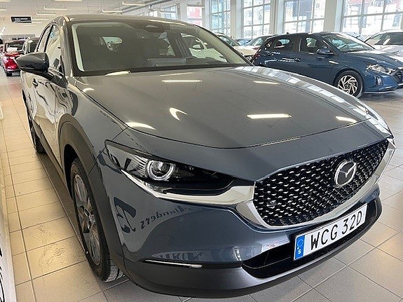 Mazda CX-30 2 of 5