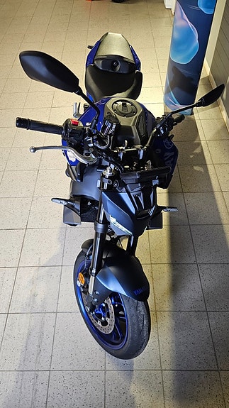 Yamaha MT-09 Y-AMT DEMO 2 of 4