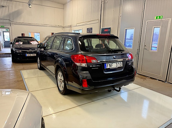 Subaru Outback 5 of 5