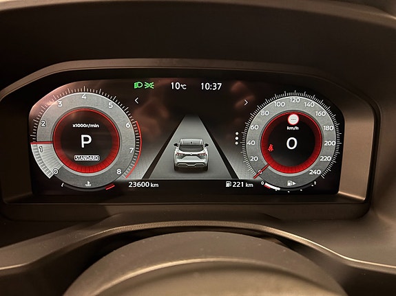 Nissan Qashqai 12 of 12