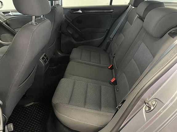 Volkswagen Golf VI 10 of 15