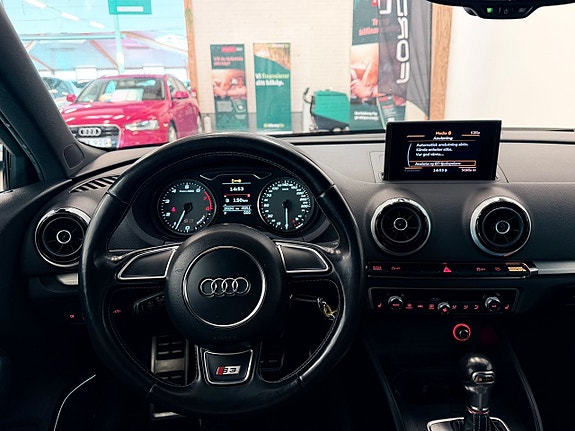 Audi S3 11 of 15