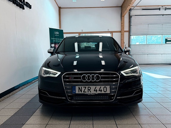 Audi S3 2 of 5
