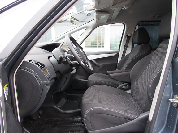 Citroen Grand C4 Picasso 12 of 15