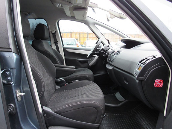 Citroen Grand C4 Picasso 10 of 15