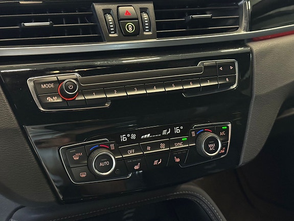 BMW X1 18 of 19