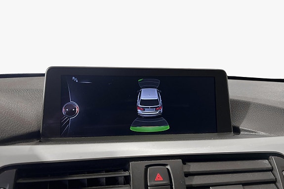 BMW 320 11 of 14
