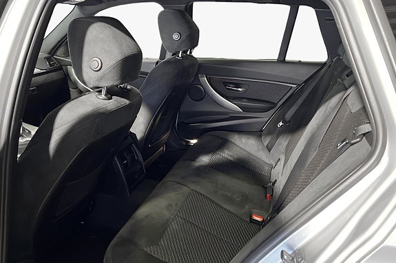 BMW 320 7 of 14