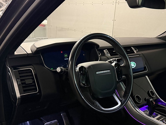 Land Rover Range Rover Sport 11 of 29