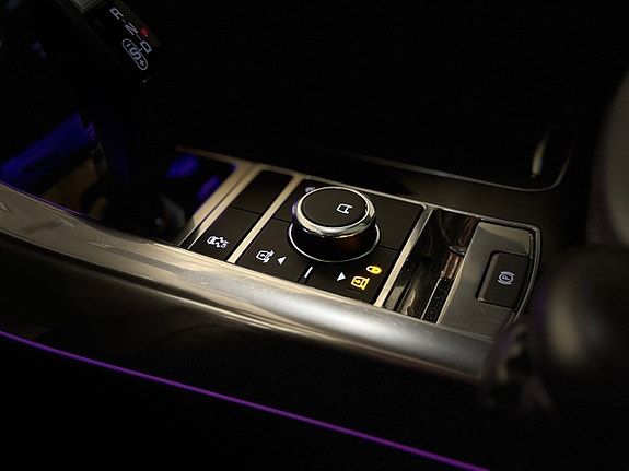 Land Rover Range Rover Sport 19 of 29