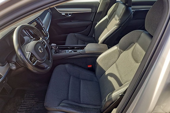 Volvo V90 4 of 12