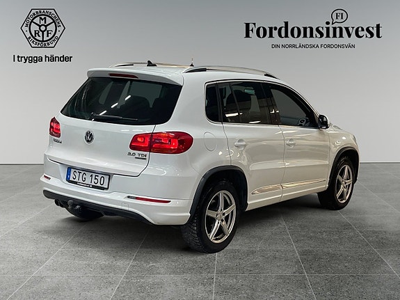 Volkswagen Tiguan 5 of 5