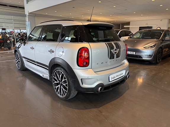 MINI Countryman Cooper S 3 of 5