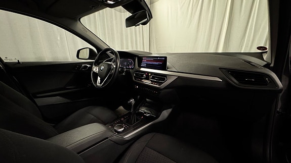 BMW 118i 22 of 25