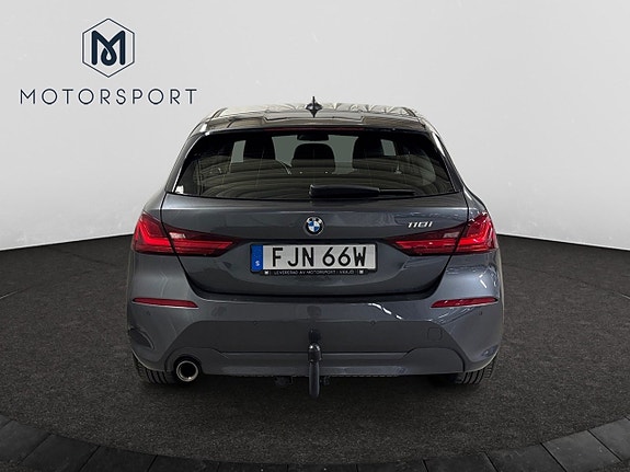 BMW 118i 5 of 5