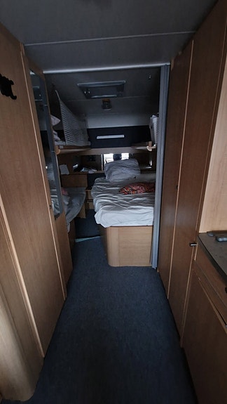 Knaus Royal 580 UE 3 of 5
