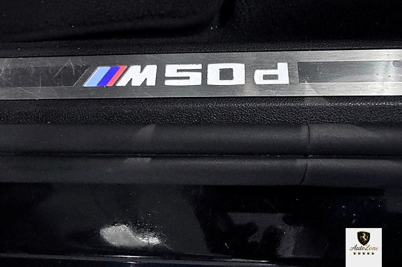 BMW X7 28 of 30
