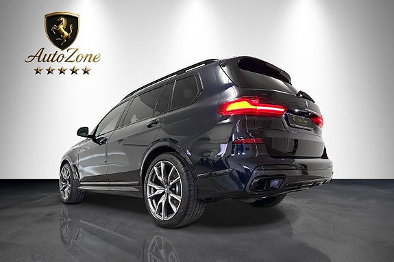 BMW X7 12 of 30