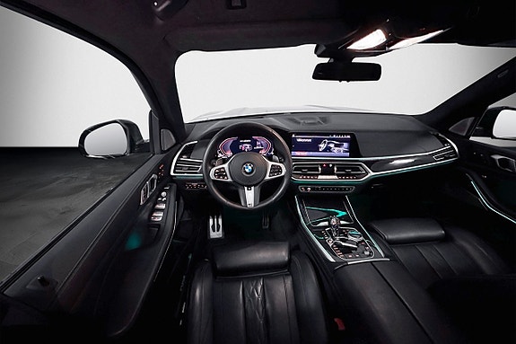 BMW X7 26 of 30