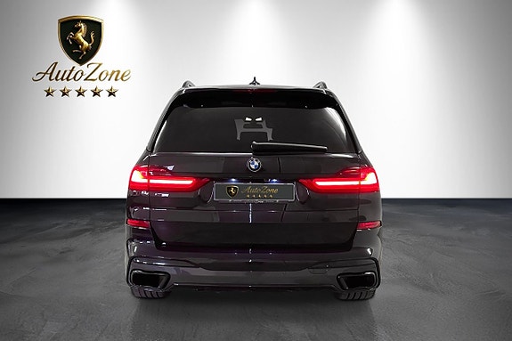 BMW X7 11 of 30