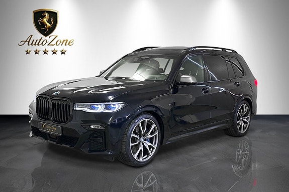 BMW X7 2 of 5