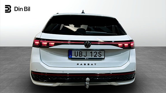 Volkswagen Passat 5 of 5