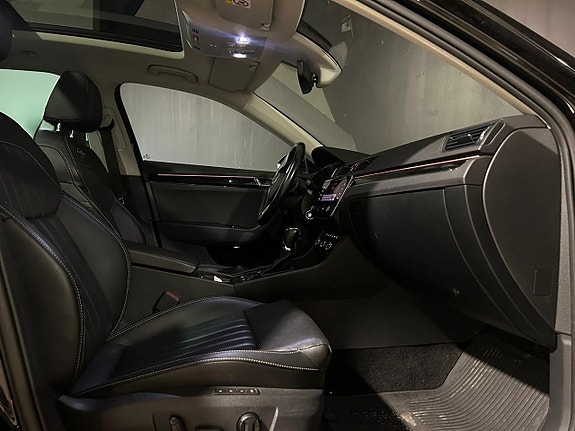 Skoda Superb 12 of 25