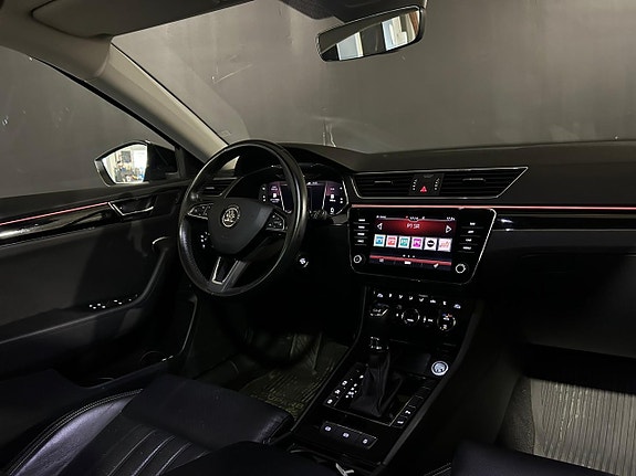 Skoda Superb 13 of 25