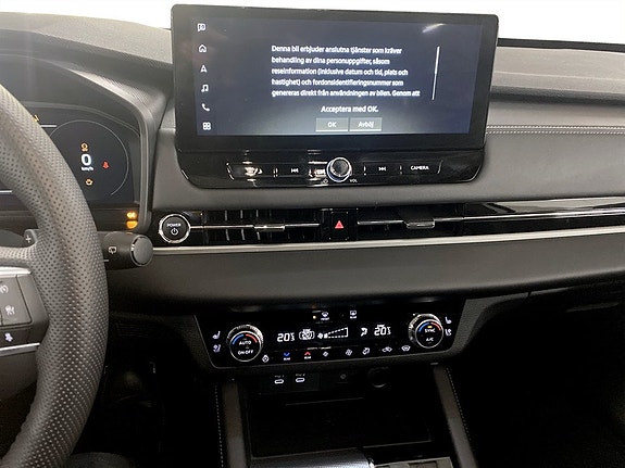 Mitsubishi Outlander 12 of 18