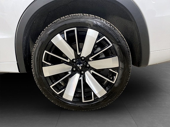 Mitsubishi Outlander 17 of 18