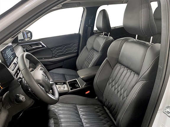 Mitsubishi Outlander 5 of 18
