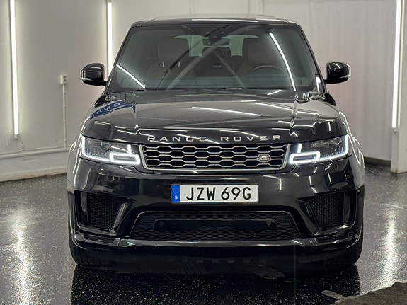 Land Rover Range Rover Sport 2 of 5