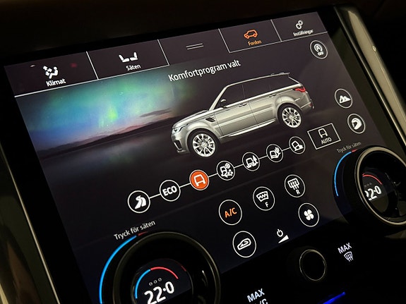 Land Rover Range Rover Sport 19 of 23