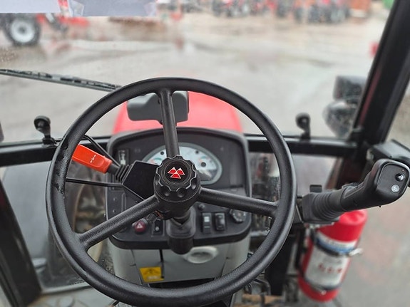 Massey Ferguson HTR MF 3650 8 of 9