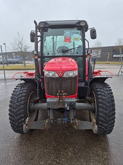Massey Ferguson HTR MF 3650 2 of 9