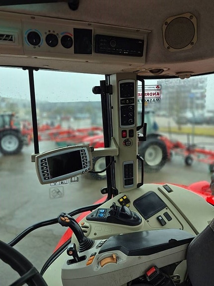 Massey Ferguson WB MF 6614 10 of 11