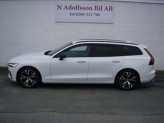 Volvo V60 3 of 5