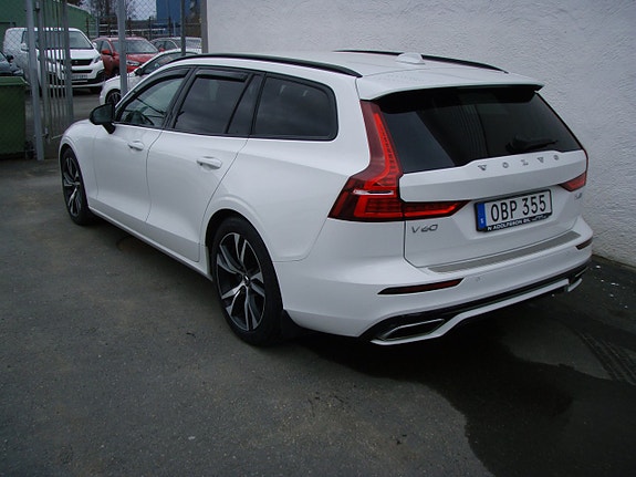 Volvo V60 5 of 5
