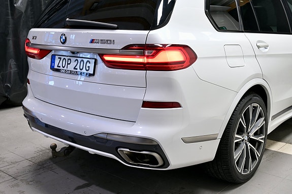 BMW X7 8 of 30
