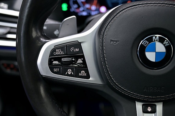 BMW X7 26 of 30