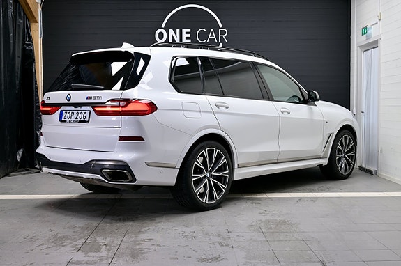 BMW X7 5 of 30