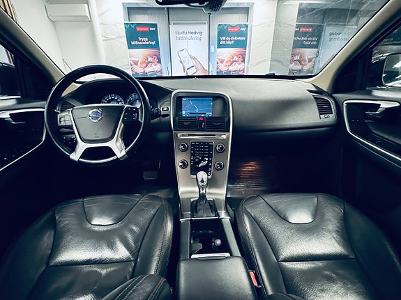 Volvo XC60 14 of 22