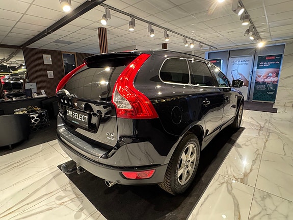Volvo XC60 6 of 22