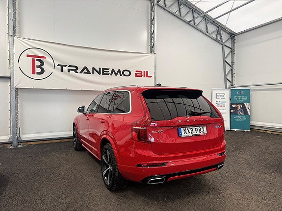 Volvo XC90 7 of 30