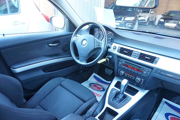 BMW 320 5 of 5