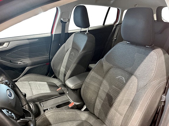 Ford Focus 5 of 17
