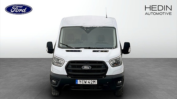 Ford Transit 8 of 9
