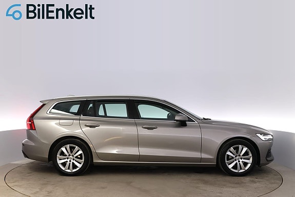 Volvo V60 2 of 28