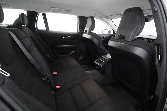 Volvo V60 19 of 28